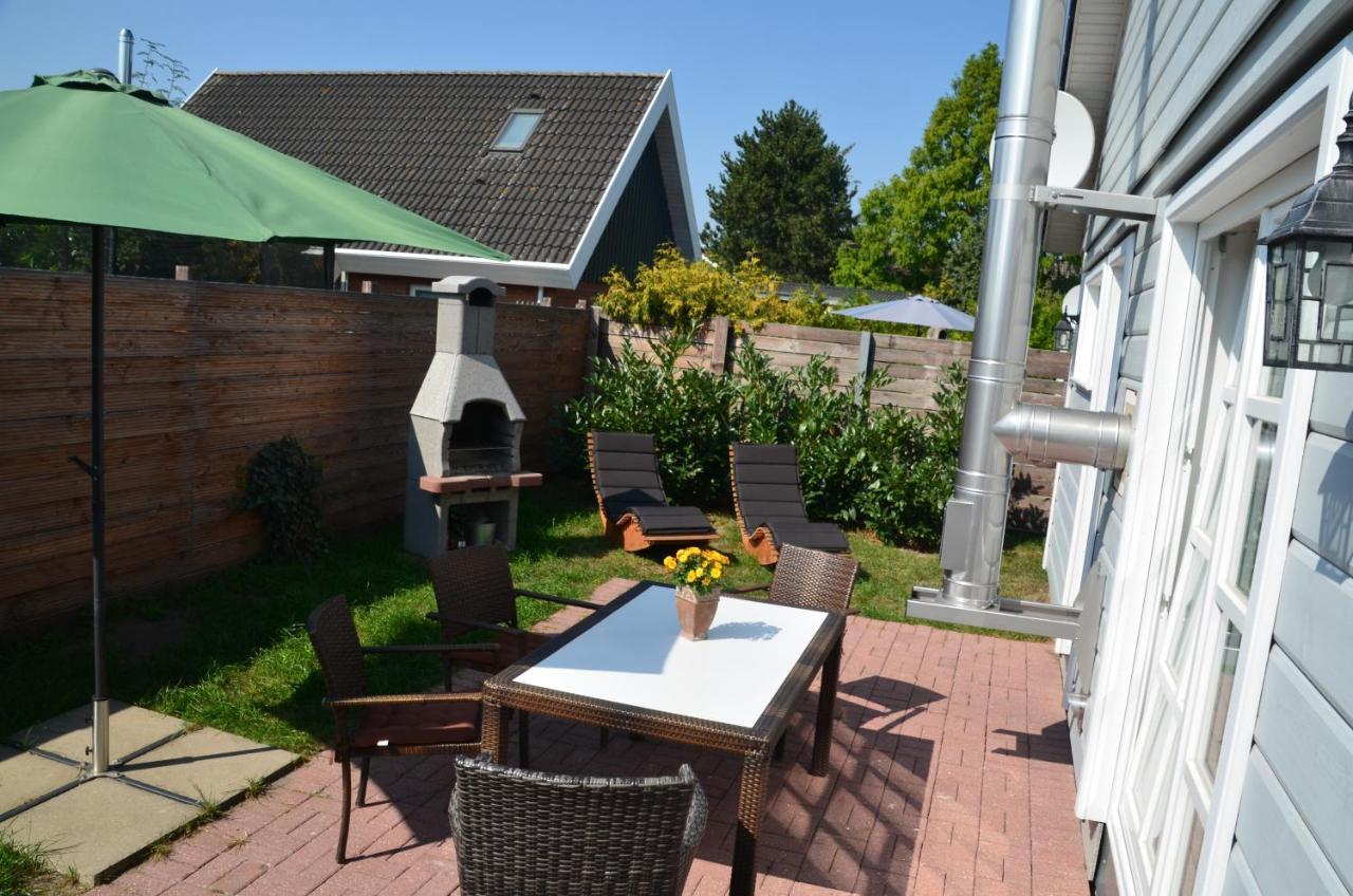 Ferienhauser Lensterstrand Екстер'єр фото